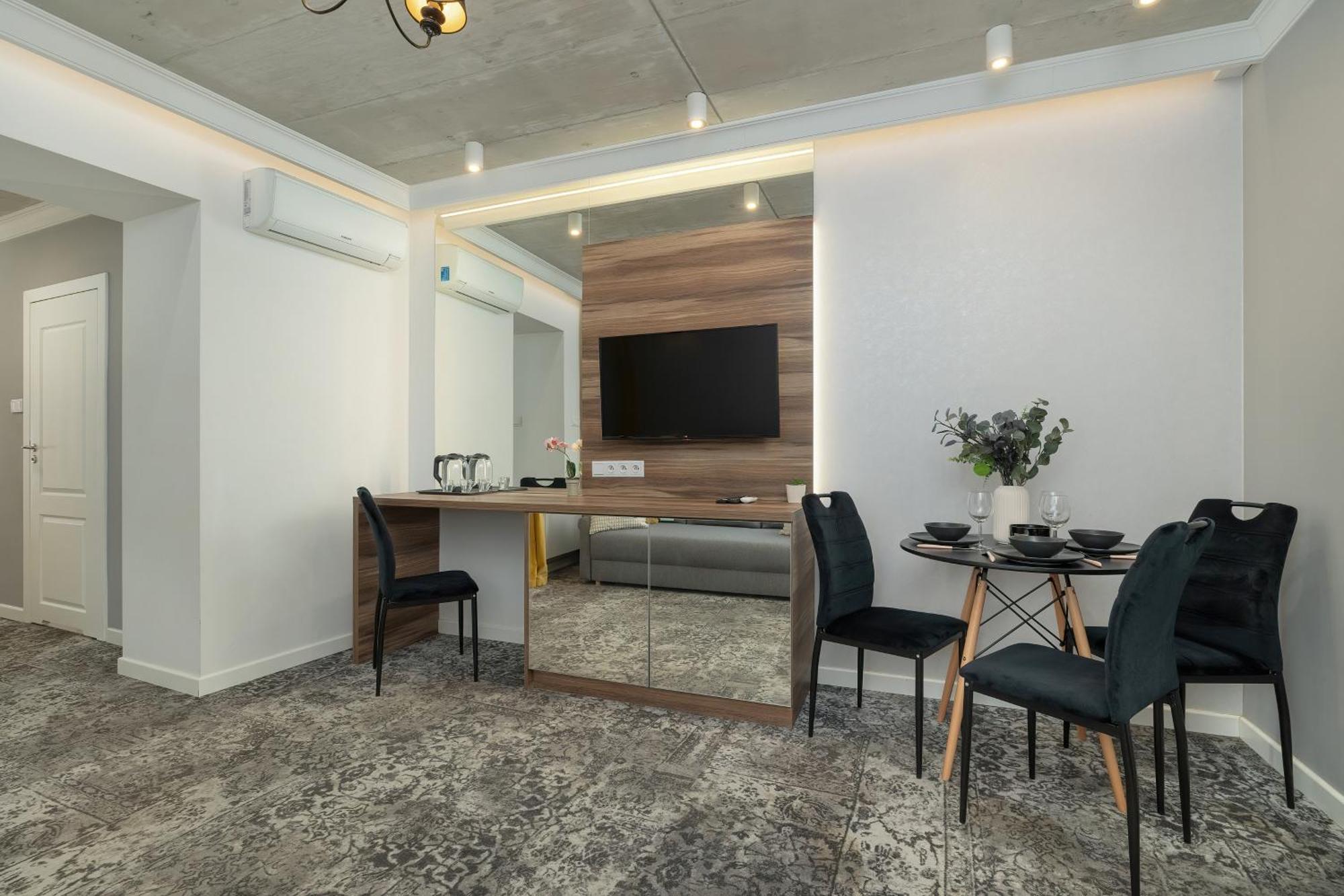 Modern & Comfy Apartment Rakowicka 6 Cracow By Renters Krasków Eksteriør bilde
